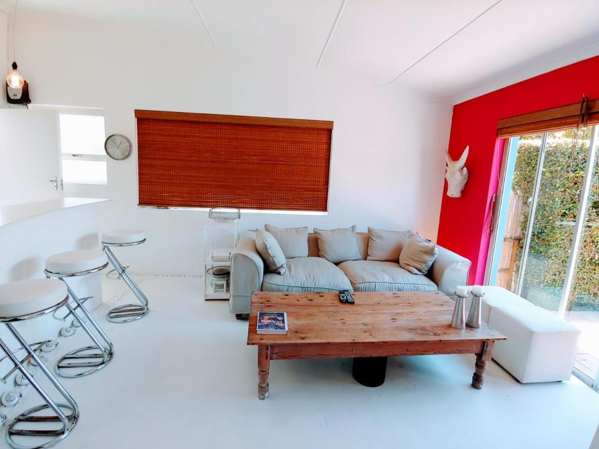 ホテルBamboo Beach Seaside House ヘルマナス エクステリア 写真